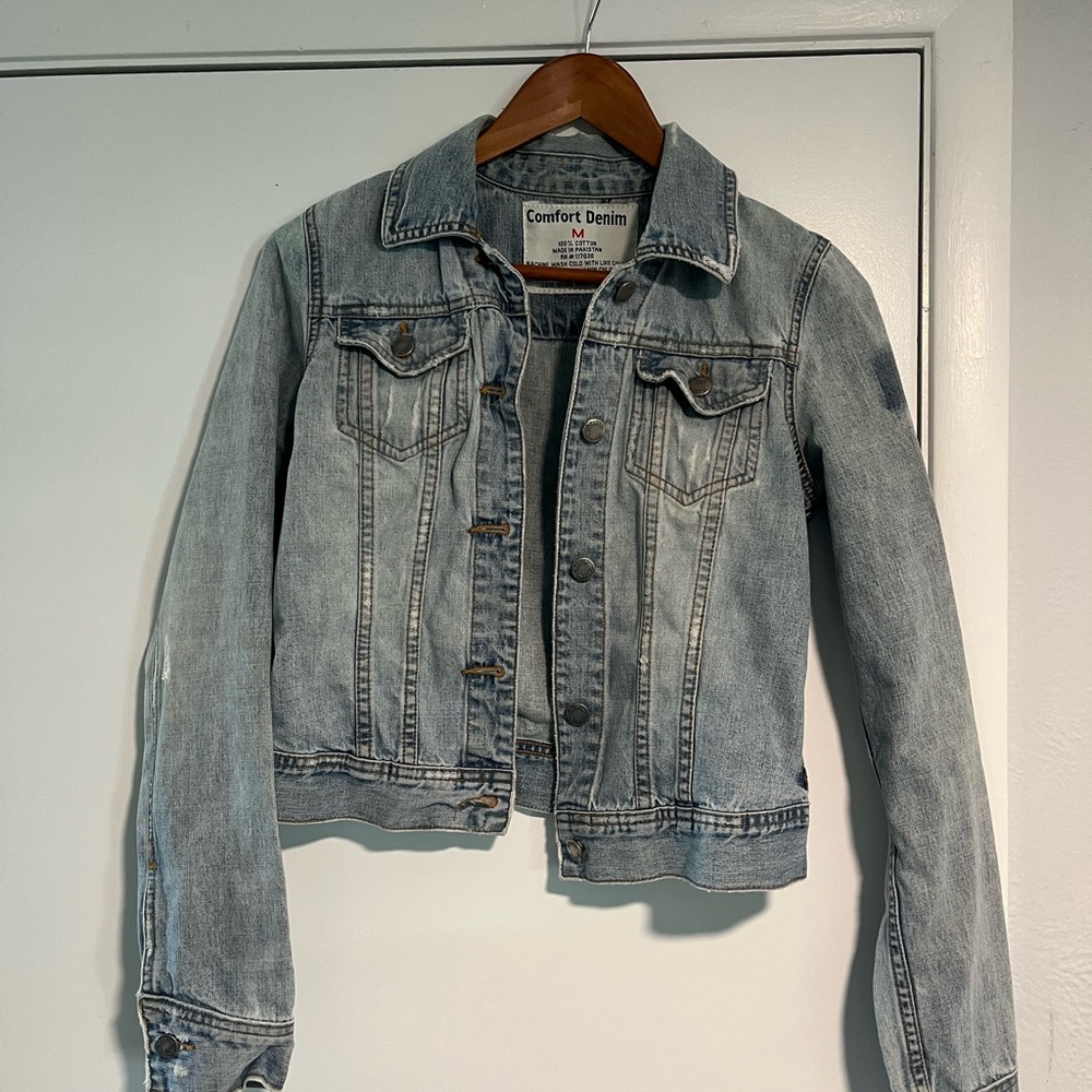 Women's Distressed Jean Jacket